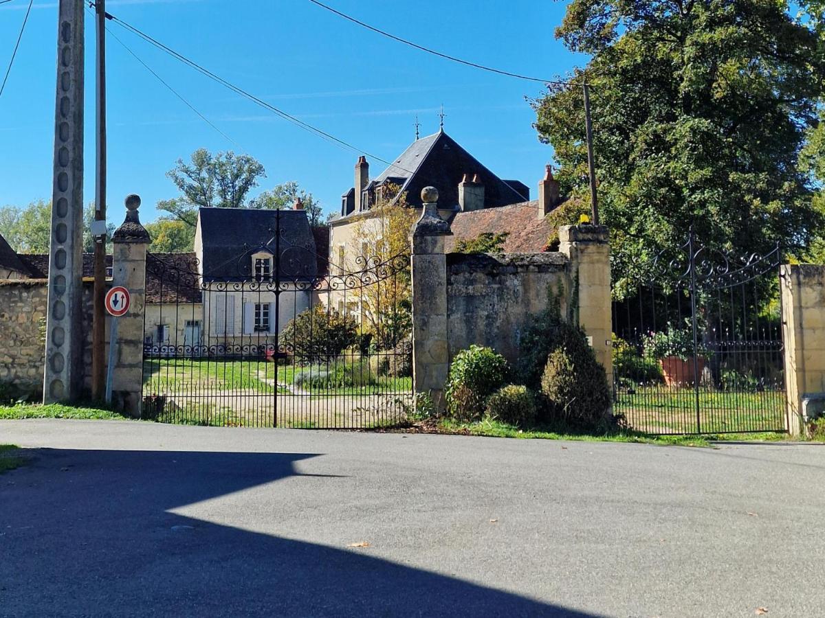 Chambre D'Hotes "Au Bord De Loire" La Marche Buitenkant foto